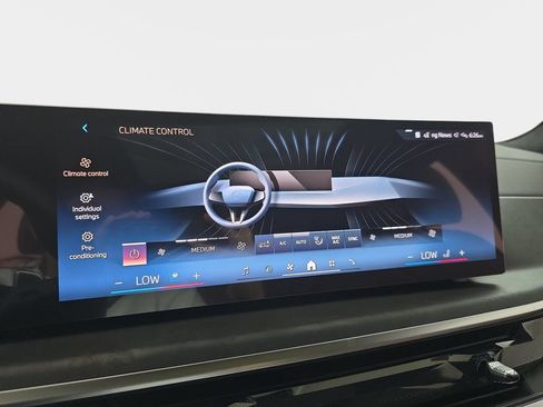 New 2027 BMW X7 xDrive40i w/ Executive Package AWD/4WD image 22