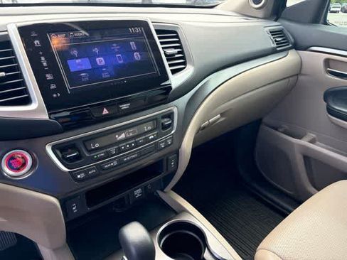 Used 2017 Honda Ridgeline RTL-T image 20