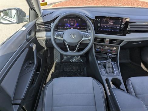 New 2026 Volkswagen Jetta SE image 15