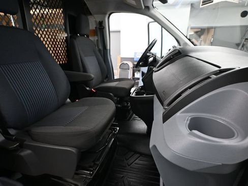 Used 2017 Ford Transit 250 130 Low Roof w/ Exterior Upgrade Package RWD image 32