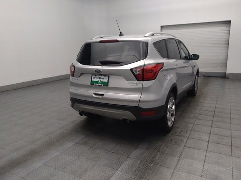 Used 2019 Ford Escape Titanium AWD/4WD image 9