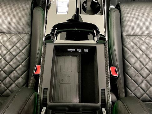 Used 2020 Audi S8 L image 16