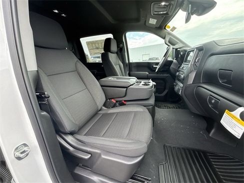 New 2025 Chevrolet Silverado 2500 Custom w/ Custom Value Package image 29