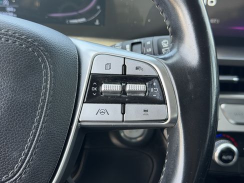 Certified 2023 Kia Telluride S FWD image 19