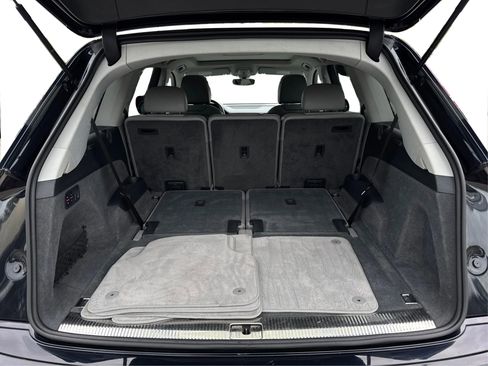 Used 2018 Audi Q7 3.0T Prestige image 11