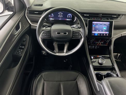 Used 2022 Jeep Grand Cherokee Limited AWD/4WD image 21