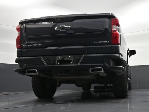 Used 2024 Chevrolet Silverado 1500 Custom Trail Boss AWD/4WD image 31