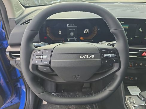 New 2026 Kia Sportage EX FWD image 29