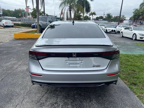 Used 2024 Honda Accord Sport image 6