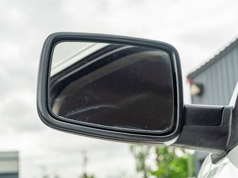 Used 2015 RAM 2500 Tradesman w/ Chrome Appearance Group image 11