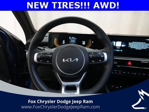 Used 2025 Kia K5 GT-Line w/ GT-Line Premium Package image 4