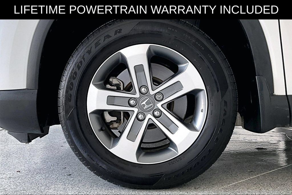 Used 2025 Honda Pilot EX-L image 12
