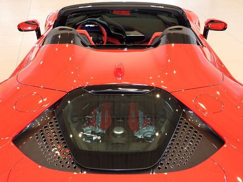 Certified 2022 Ferrari SF90 Spider image 41