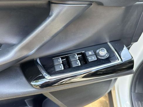 Used 2023 MAZDA CX-9 Touring Plus AWD/4WD image 18