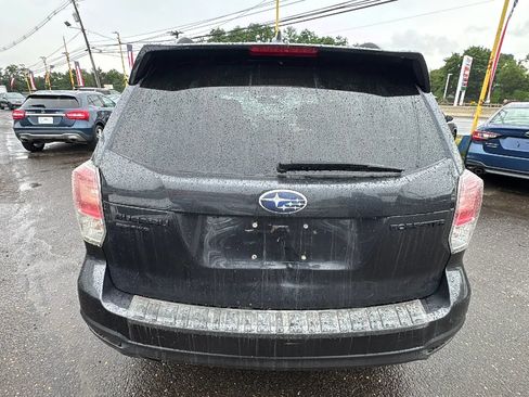 Used 2018 Subaru Forester 2.5i Premium AWD/4WD image 6