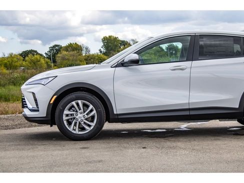 New 2026 Buick Envista Preferred image 34