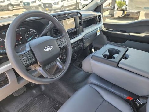 New 2026 Ford F350 XL w/ XL Chrome Package RWD image 7