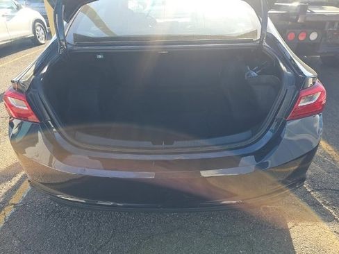 Used 2023 Chevrolet Malibu LT image 14