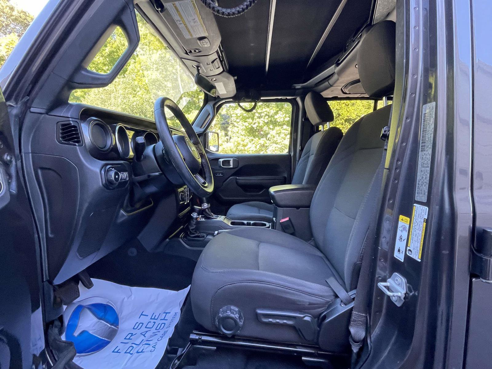 Used 2019 Jeep Wrangler Unlimited Sport AWD/4WD image 15