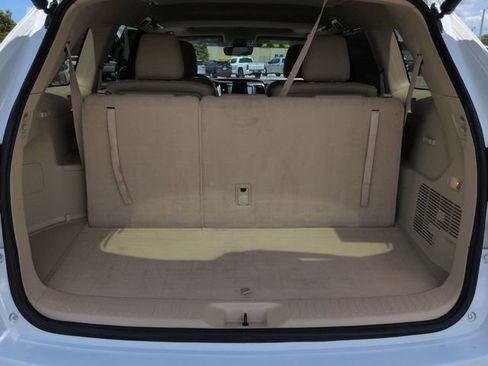 Used 2017 Toyota Highlander XLE AWD/4WD image 13