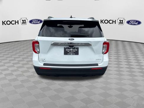 Used 2021 Ford Explorer XLT AWD/4WD image 7
