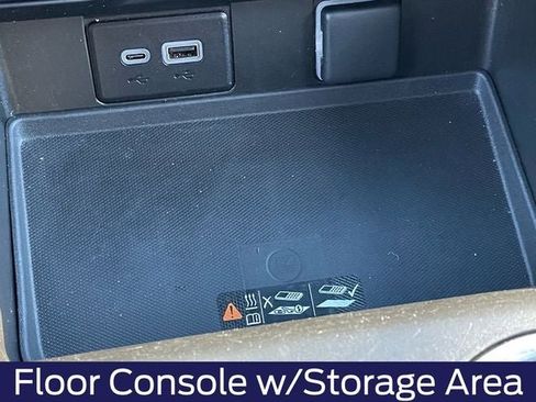 Used 2024 Chevrolet Suburban LT image 20