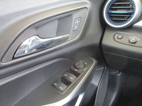 New 2026 Chevrolet Trax LS w/ LS Convenience Package FWD image 22