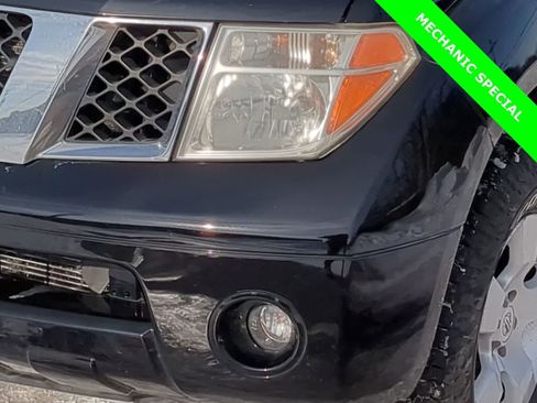 Used 2007 Nissan Pathfinder SE w/ SE Premium Pkg image 18