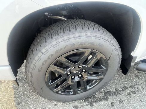New 2026 Chevrolet Silverado 1500 Custom w/ Turbomax Blackout Package RWD image 27