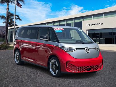 Used 2025 Volkswagen ID. Buzz Pro S