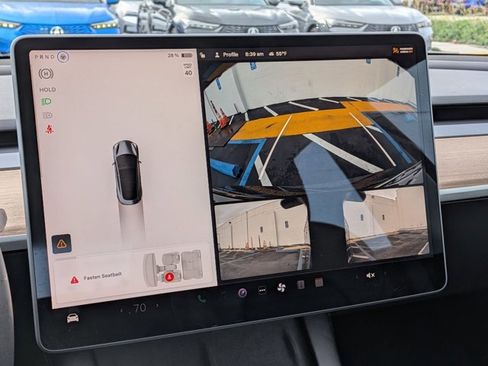 Used 2022 Tesla Model 3 Long Range image 17