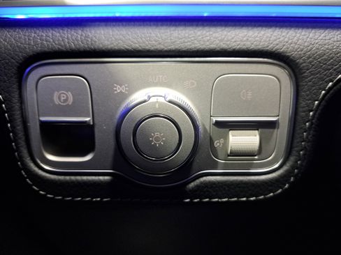 New 2026 Mercedes-Benz GLE 450 4MATIC Coupe image 27