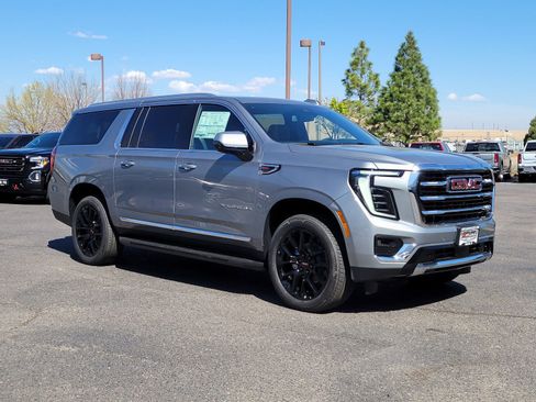 New 2026 GMC Yukon XL Elevation AWD/4WD image 1