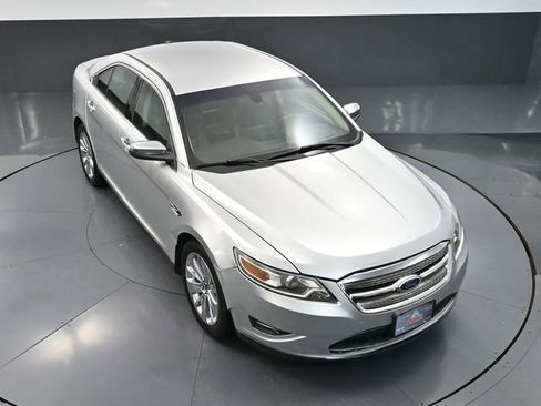 Used 2010 Ford Taurus Limited image 51