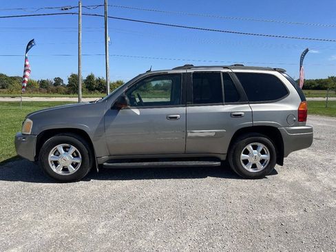 Used 2005 GMC Envoy SLT AWD/4WD image 5