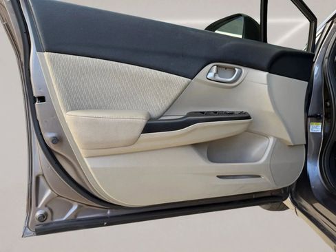 Used 2014 Honda Civic LX image 7