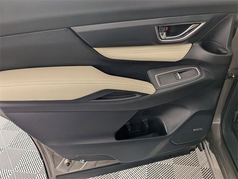 Used 2022 Subaru Ascent Limited w/ Technology Package image 30
