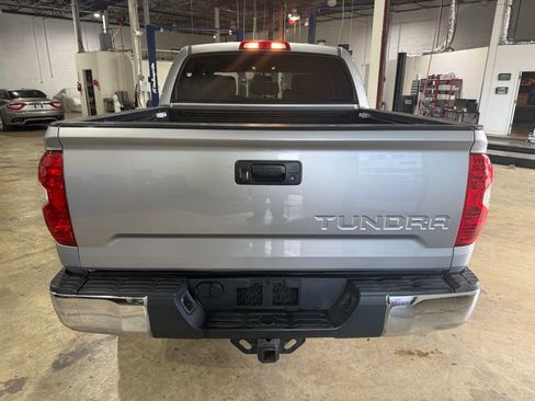 Used 2014 Toyota Tundra SR5 w/ TRD Off Road Package image 5