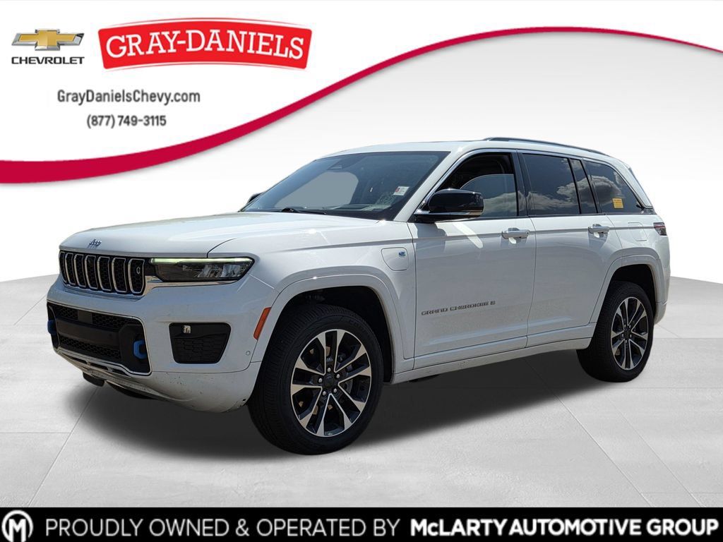 Used 2022 Jeep Grand Cherokee Overland w/ Advanced Protech Group III AWD/4WD 360° Tour