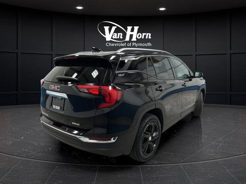 Used 2021 GMC Terrain SLT w/ Infotainment Package II AWD/4WD image 7