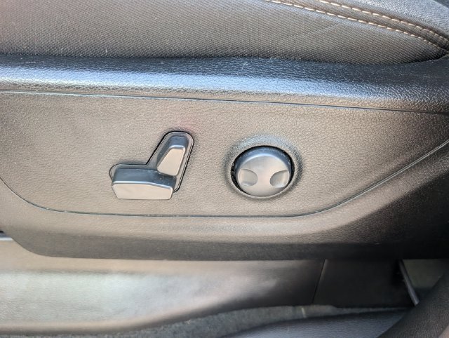 Used 2022 RAM 1500 Big Horn AWD/4WD image 17
