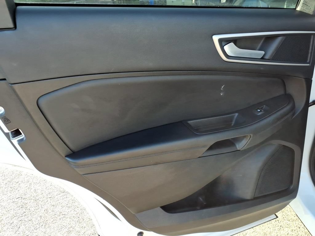 Used 2023 Ford Edge SEL w/ Convenience Package AWD/4WD image 15