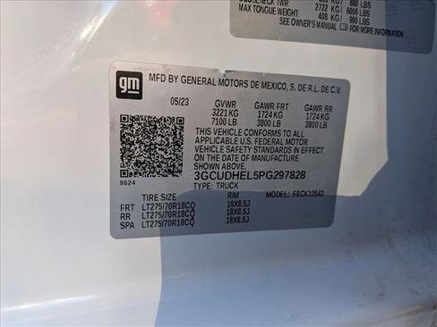 Used 2023 Chevrolet Silverado 1500 ZR2 w/ Technology Package image 23