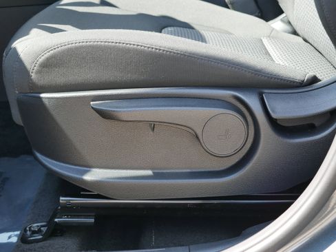 Certified 2024 Kia Sportage LX image 13