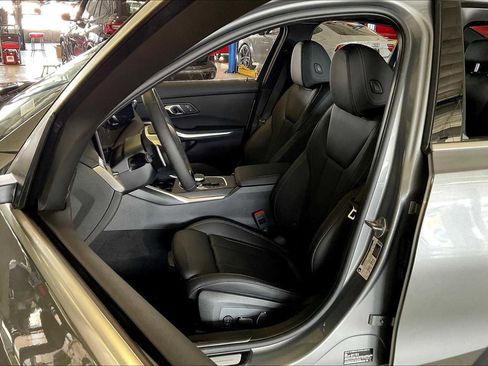 New 2026 BMW 330i Sedan w/ Premium Package image 9