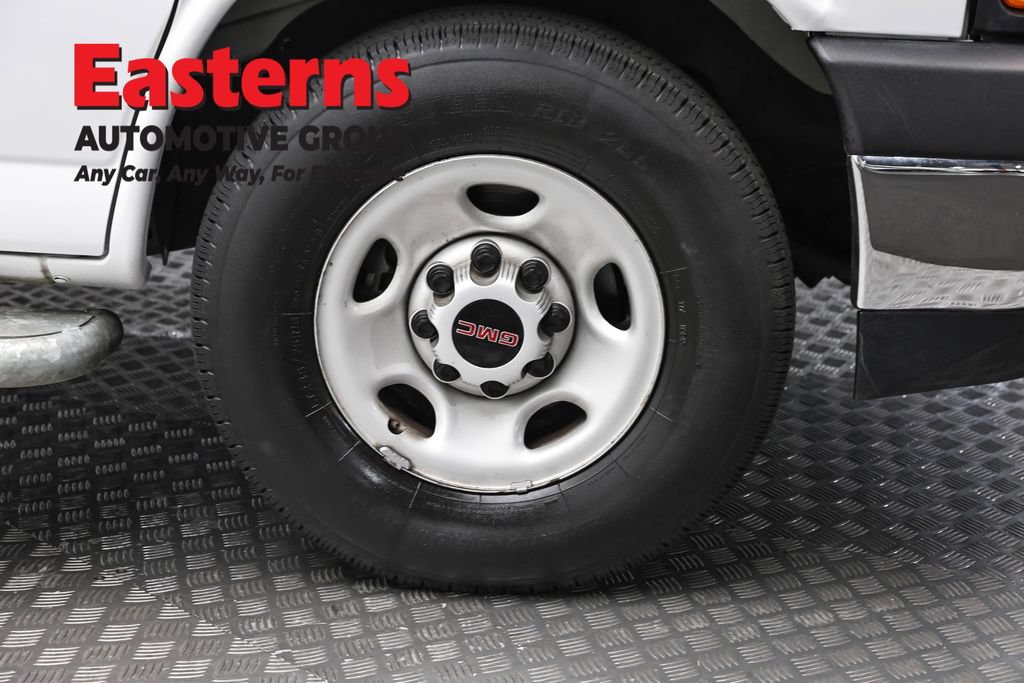 Used 2024 GMC Savana 2500 w/ Driver Convenience Package RWD image 29