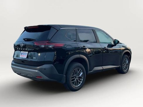 Used 2023 Nissan Rogue S image 7