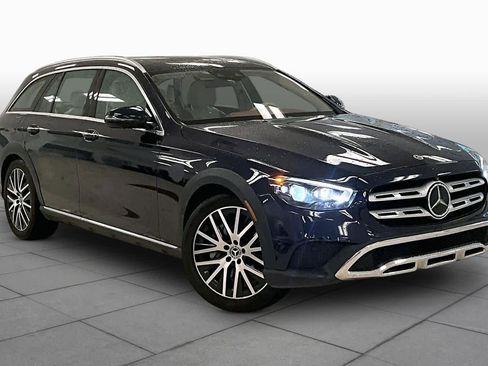 Used 2022 Mercedes-Benz E 450 4MATIC All-Terrain Wagon image 2