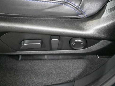 Used 2025 Subaru Forester Limited AWD/4WD image 54
