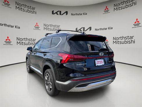 Used 2023 Hyundai Santa Fe Limited image 2